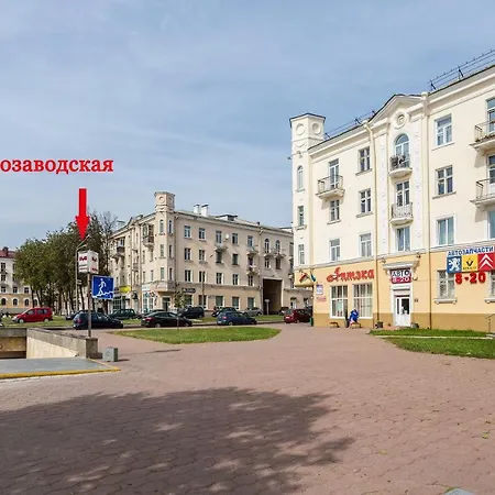 Apartment On Partyzanskiy 109 *